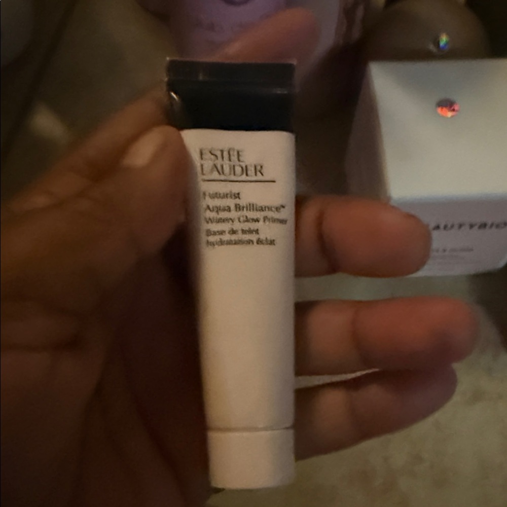 Estee Lauder Futurist Aqua Brilliance Primer - Cream